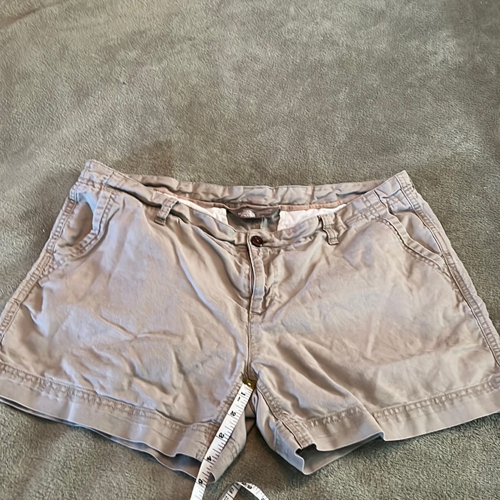 Women’s North Face shorts 14 long
